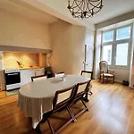 Cosy 2 à 4 Personnes