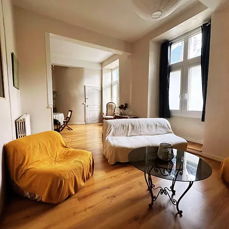 Nyaraló Maisonnette A Bielle, 2 A 4 Personnes
